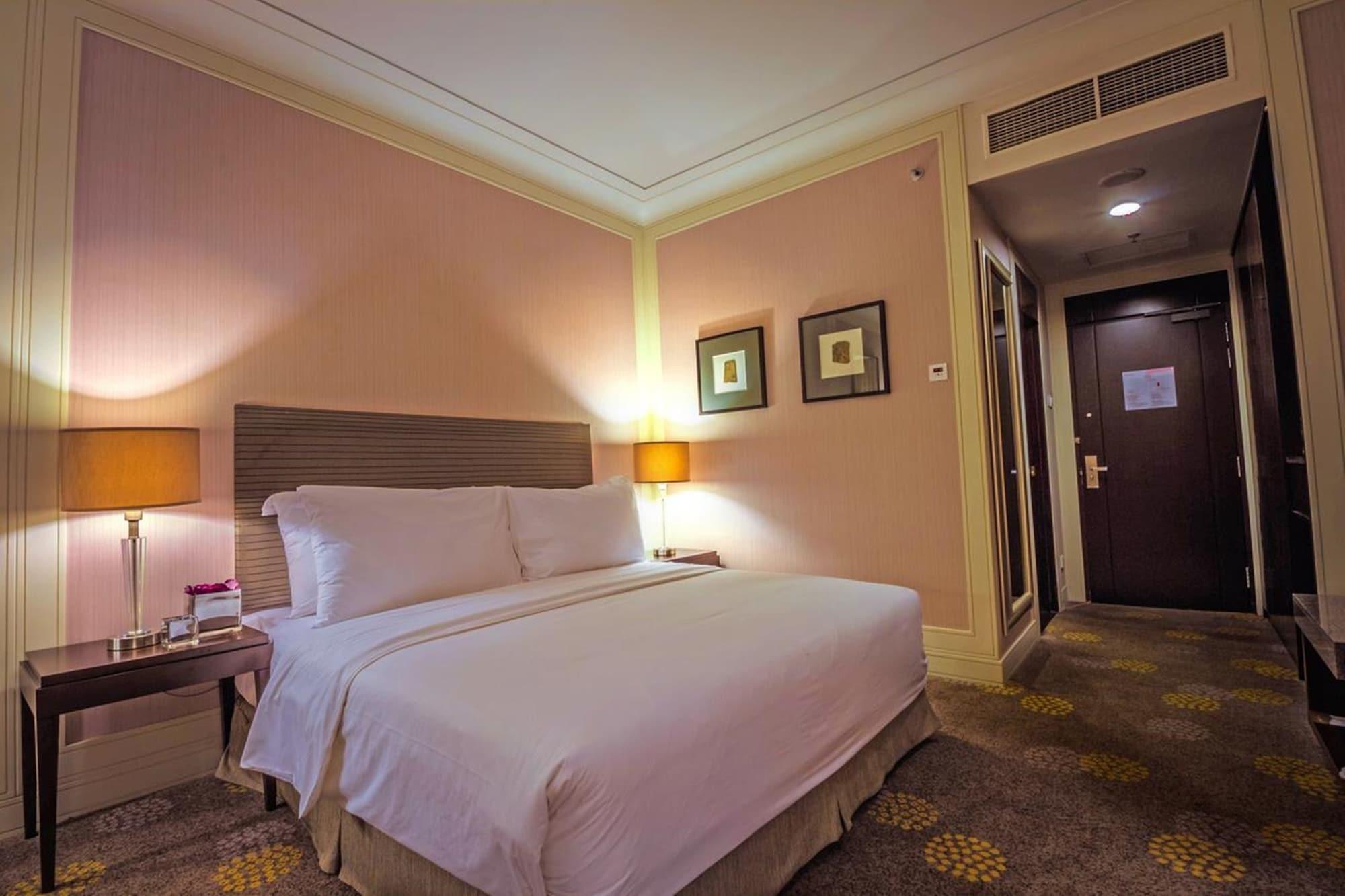 I Hotel Наґойя Екстер'єр фото