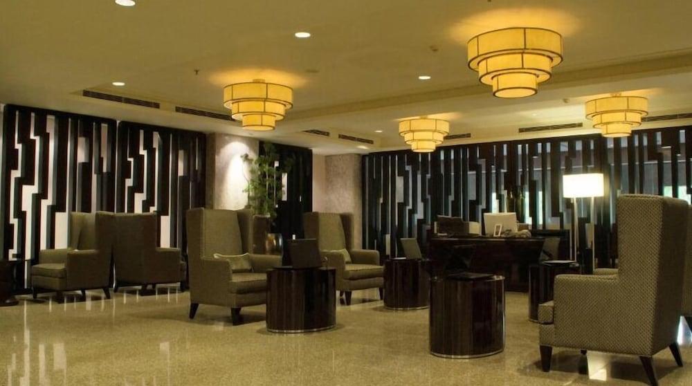 I Hotel Наґойя Екстер'єр фото