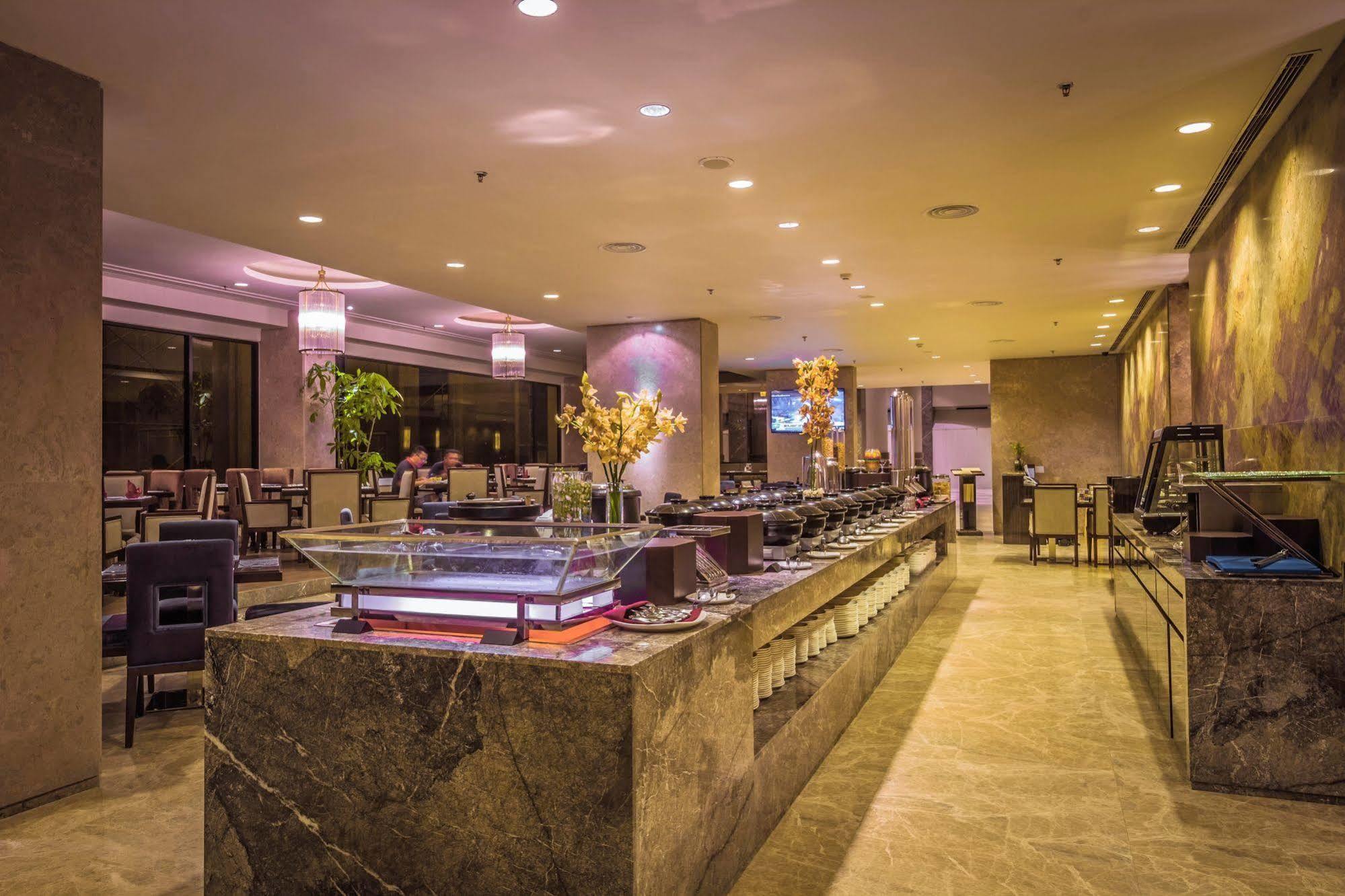 I Hotel Наґойя Екстер'єр фото