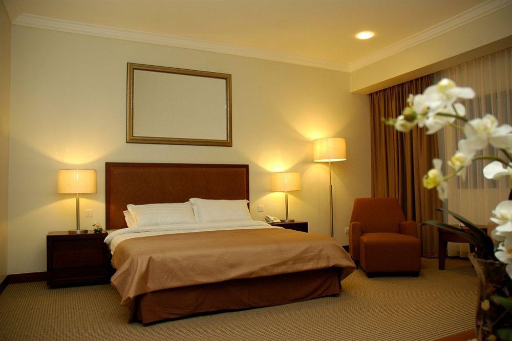 I Hotel Наґойя Екстер'єр фото